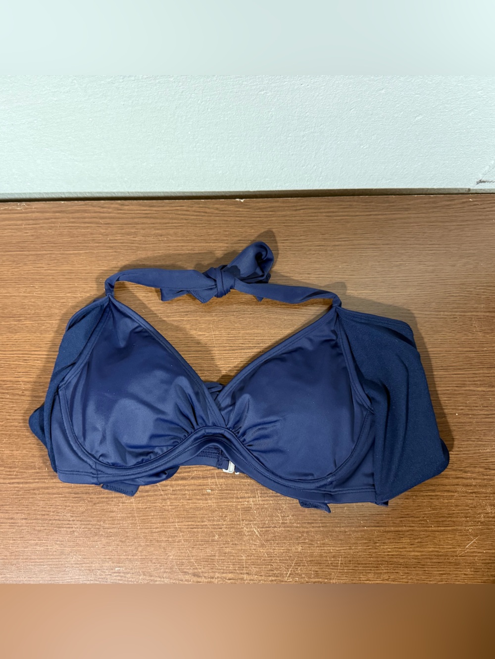 Athleta Halter Tie Back Bikini Top 36 B/C